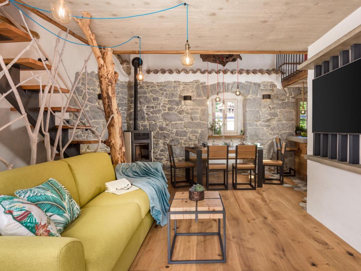 Holiday Home Villa Antonio Jurdani Exterior foto