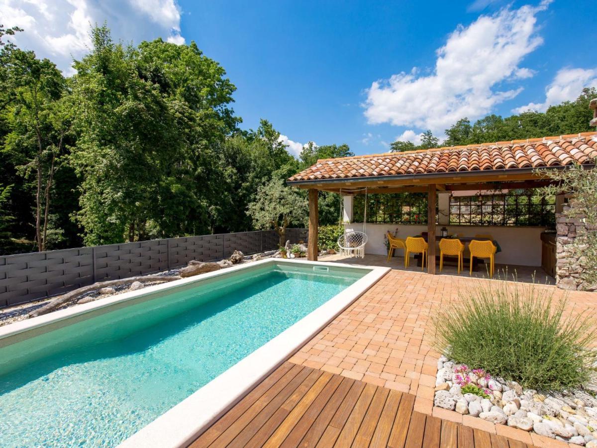 Holiday Home Villa Antonio Jurdani Exterior foto