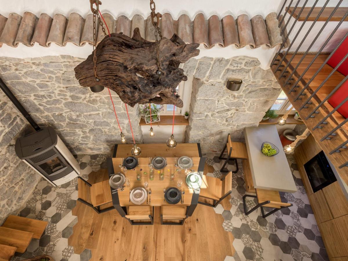 Holiday Home Villa Antonio Jurdani Exterior foto
